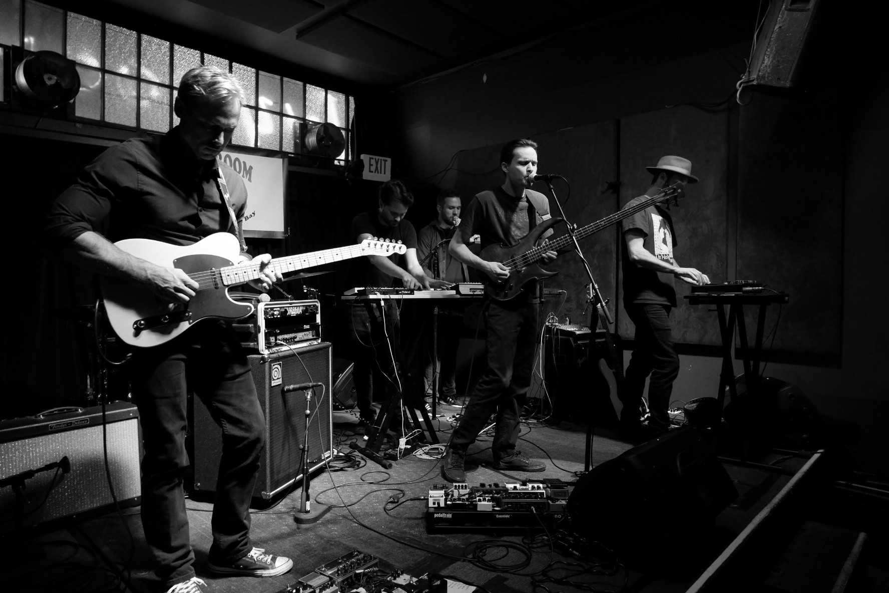 91374933-1A18-4512-AD6F-7FEFA453E1DE-2063-0000007B6B07B77B